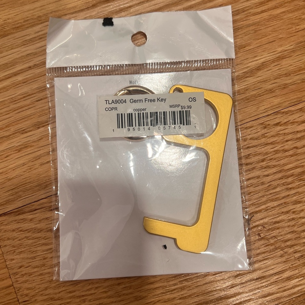 Handed free key | door opener & stylus in gold